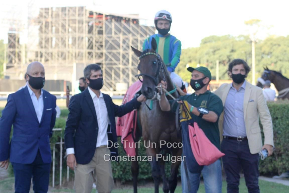 BLUE STRIPE se impuso en el Clásico Arturo R. y Arturo Bullrich G2