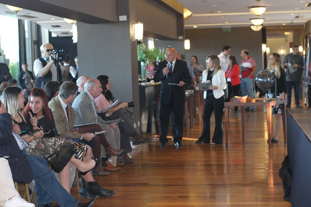 Sorteo de Partidores para la jornada del Gran Premio Nacional