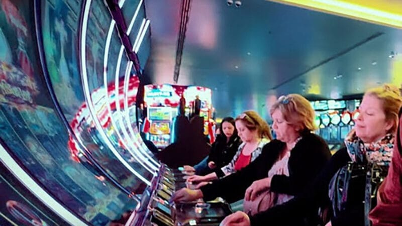 De hipódromo, mujeres y maquinitas