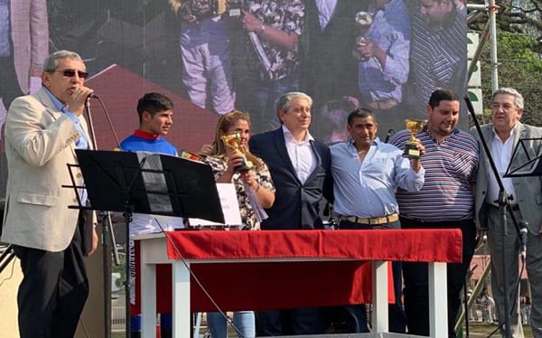 TEENEX Y FAX, postales de una reunión histórica