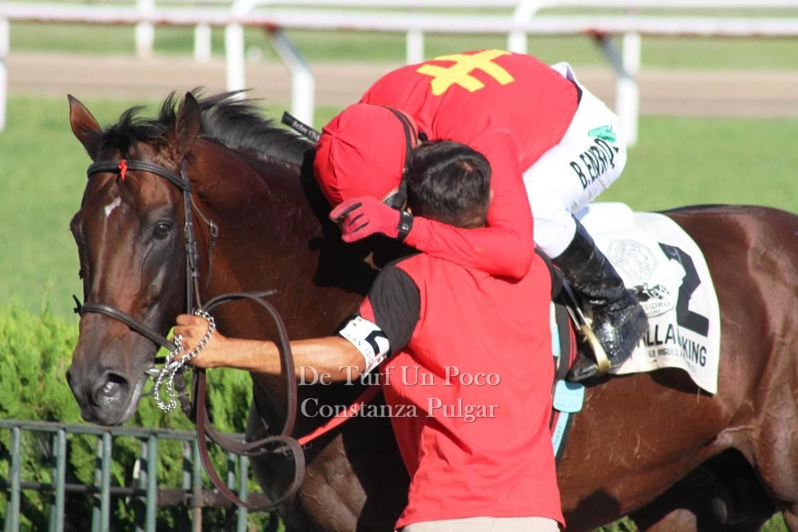 VILLAGE KING se consagró ganador del G.P. Martínez de Hoz G1