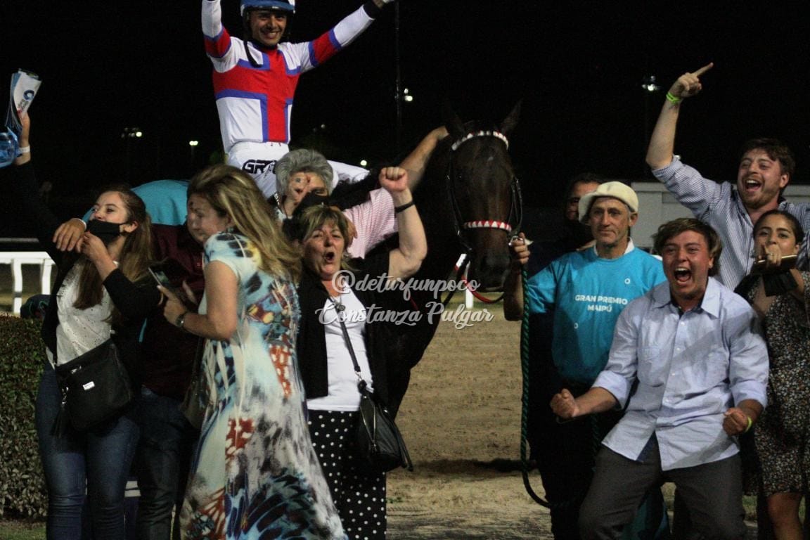 LUTHIER BLUES se quedó con el Gran Premio Maipu G1
