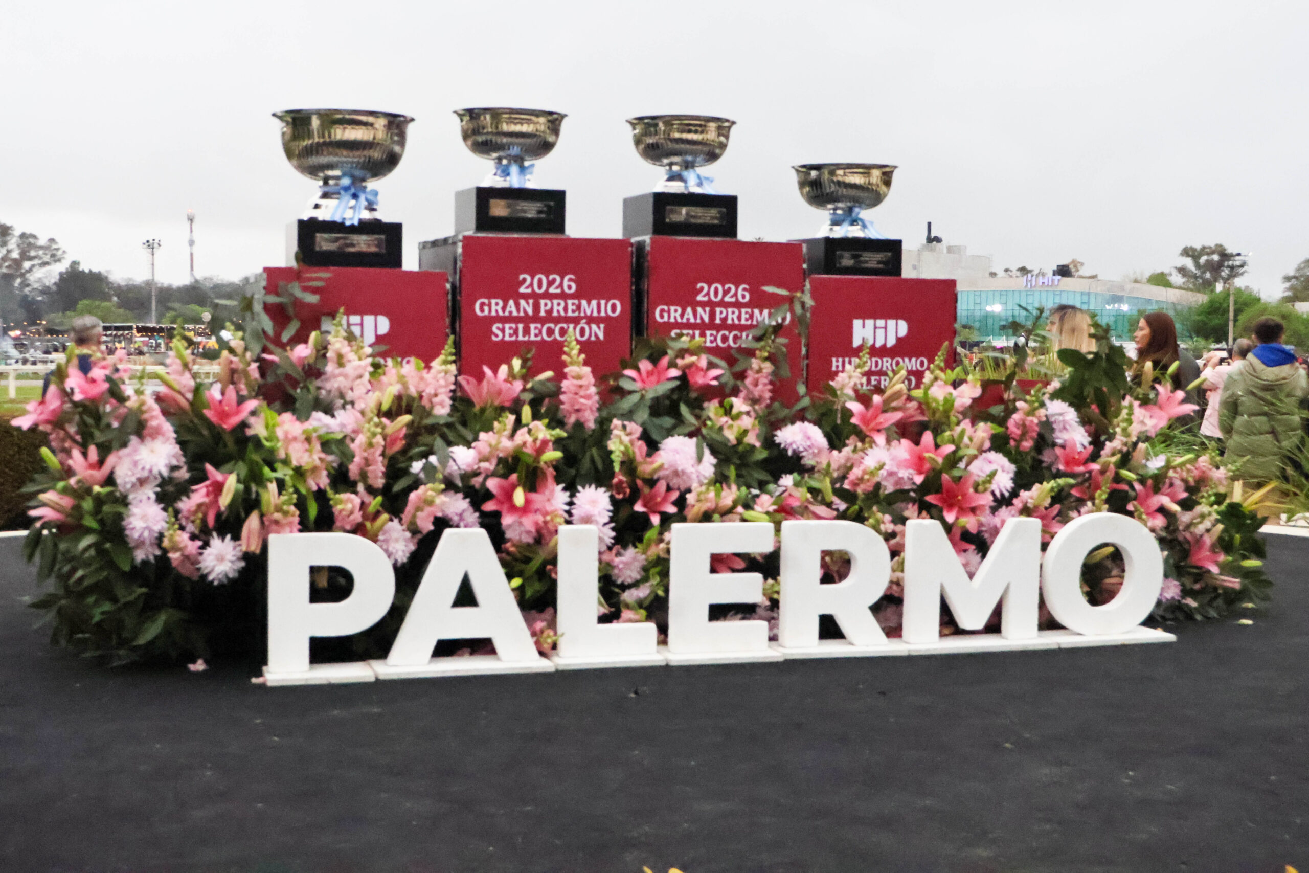 Robate Un Beso se quedó con el Gran Premio Selección en Palermo